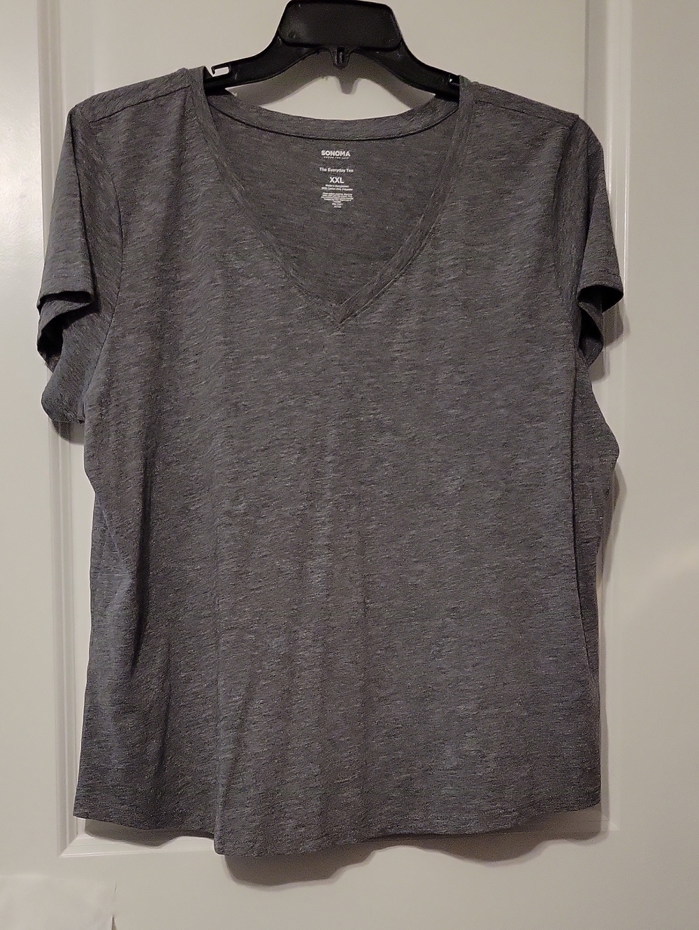 Sonoma Women's Heathered Gray, V-Neck, "The Everyday Tee" XXL, S/S, Like New.